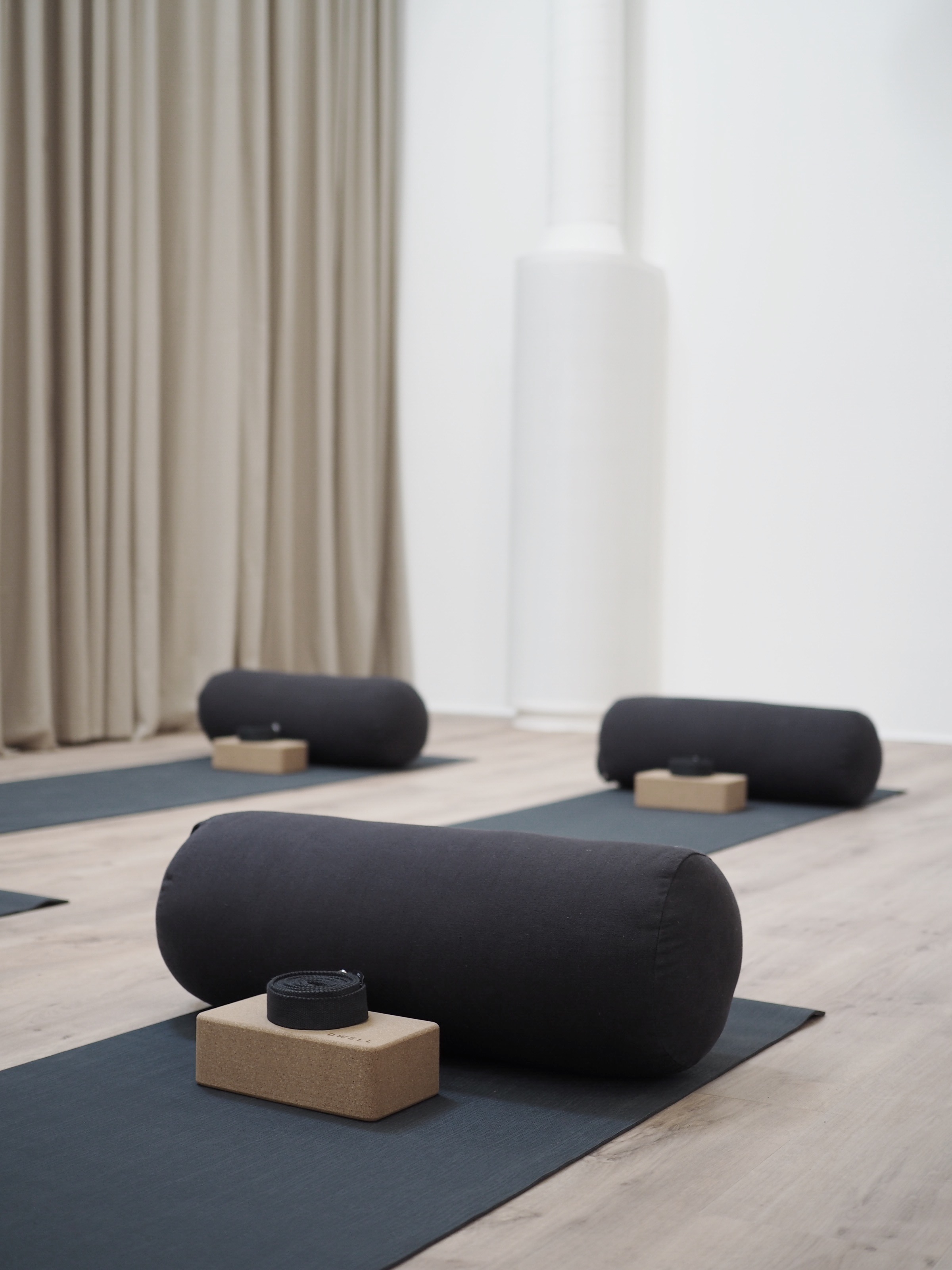 Dwell Space Yoga - a aesthetic yoga studio - september edit